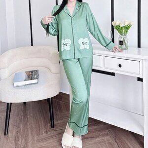 Luxury Latin sleepwear